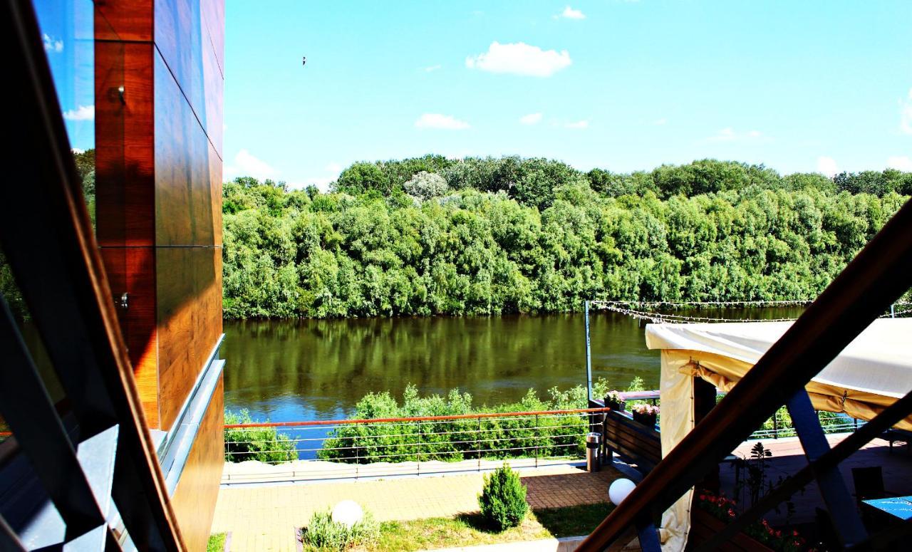 Riverside- Hotel And Mice Chernihiv Exterior photo